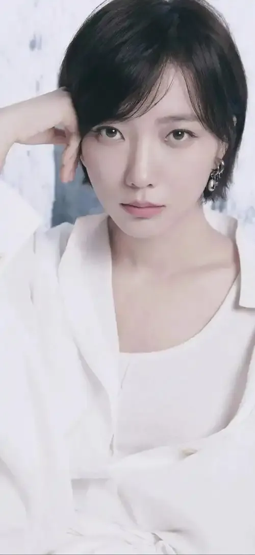 看b站a8直播舞娘演艺现场画面